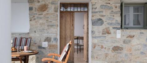 屋外ダイニングエリア