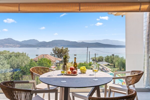 Outdoor dining - Sea & Pool View Suite Second floor (Nikiana)