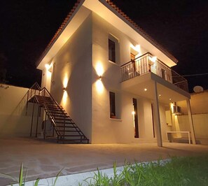 Exterior - Two Bedroom with Garden View (Fourka)