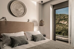 3 camere, ferro/asse da stiro, culla da viaggio, lenzuola