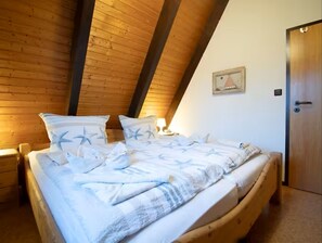 Een strijkplank/strijkijzer, reisbedje, gratis wifi