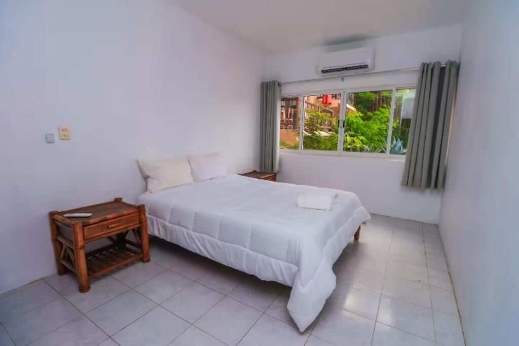 2 chambres, fer et planche à repasser, Wi-Fi, draps fournis