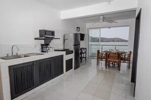 Imagen sin descripción, 5 de 15, botón