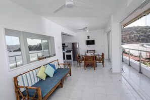 Imagen sin descripción, 2 de 15, botón