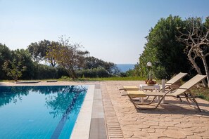 Pool - Villa Kalypso with private swimming pool (Corfu)