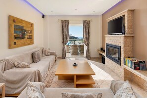 TV - Villa Kalypso with private swimming pool (Corfu)