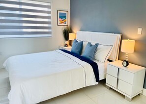 Työpöytä, ilmainen Wi-Fi, vuodevaatteet, pääsy pyörätuolilla