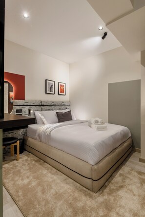 Bügeleisen/Bügelbrett, Internetzugang, Bettwäsche