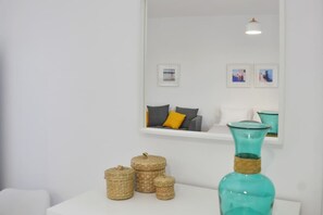 Interior - Lala's - Superior Double Studio (Naxos)