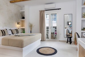 1 bedroom, desk, iron/ironing board, travel cot - Arch Chora Home next to the Old Castle (Νάξος)