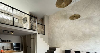 Noah Loft In Center Of Tinos