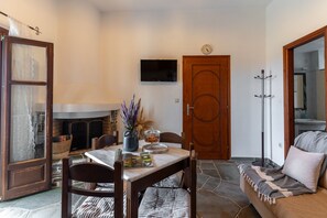 Interior - Jasmine - Mirsini Apartments in Sifnos (Βαθύ)