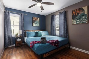 Bügeleisen/Bügelbrett, Reisekinderbett, WLAN, Bettwäsche