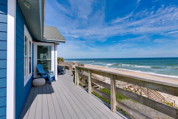 Property grounds - Once upon a Tide- OCEANFRONT home, 4bed, 3bath- Pet friendly (Ponte Vedra Beach)