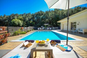 Pool - Villa Kambos Saint Stephanos (Corfu)
