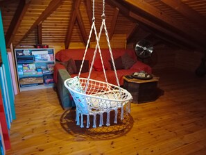 TV, fireplace, books, offices - Tsampika's Traditional Stone Cottage in Siana (Siana)