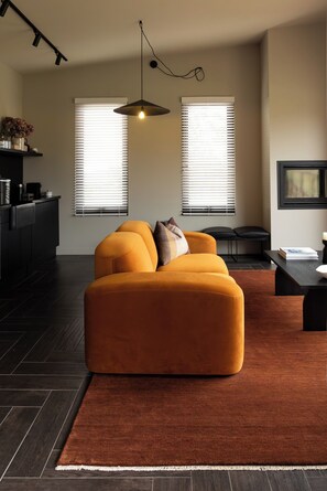 Living area - Barefoot Luxury, Romantic Escapes, Outdoor Bath with a view, Rolling hills (Carlton River)