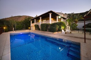 Unclassified image, 2 of 31, button - Pomos Harbour View Villa (Pachyammos)