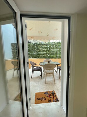 Interior - Pistachio Suite - Town Centre (Kerkira)