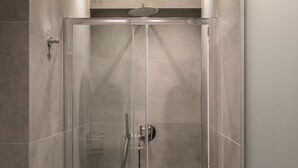 Bathroom - Iris - By Celestial Suites (Athina)