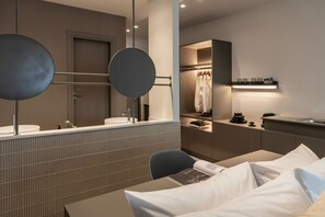 1 bedroom, iron/ironing board, free WiFi, bed sheets - Helios - by Celestial Suites (Athina)