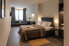1 bedroom, desk, iron/ironing board, free WiFi - Aegle - by Celestial Suites (Athina)