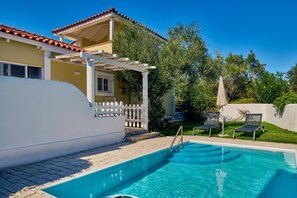 Pool - Villa Kalliopi Periyali (Zakynthos)