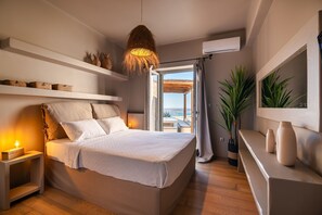 4 Schlafzimmer, Schreibtisch, Bügeleisen/Bügelbrett, Reisekinderbett