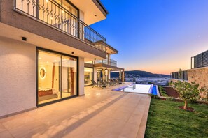 Terrace/patio - Villa Maranga in Kalkan (Kalkan)