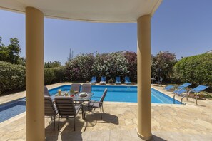 Unclassified image, 3 of 41, button - Villa Tsikkos Pende in Argaka (Argaka)