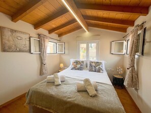 1 bedroom, iron/ironing board, free WiFi, bed sheets - Vilia Port House- Corfu Centre (Kerkira)