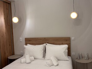 2 dormitoris, escriptori, planxa i posts de planxar i wifi gratuïta 