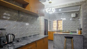 Apartment, Balcony | Private kitchen - Asenka Apartments (Abuja)