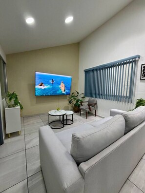 Una televisión