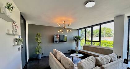 AR Suites 2: La Calzada