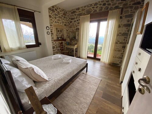 Villa Fragk in Nipiditos village