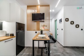 Dining - Antonio Studio in Ground Floor (Iraklio)