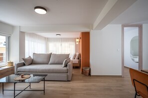 Living area - Filoxenia Apartment by Senaon Urban Living (Iraklio)