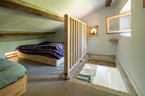 Bügeleisen/Bügelbrett, WLAN, Bettwäsche