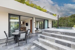Outdoor dining - Private pool, jungle view, AC and fast WI-Fi (Tulum)
