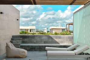 Property grounds - Chic 3BR w/ Private Pool, Gym and Stunning Views (Tulum)