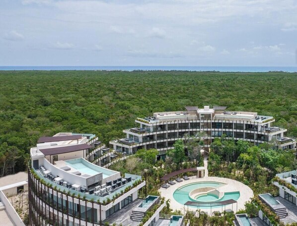 Exterior - Spectacular Loft with gym, pool and beach shuttle (Tulum)