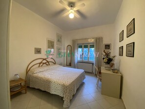 2 bedrooms - THREE-ROOM APARTMENT, 6 SLEEPS, ACQUAVIVA AREA-Rif. Berna (San Vincenzo)