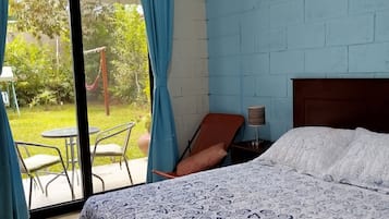 1 chambre, fer et planche Ă repasser, Wi-Fi, draps fournis