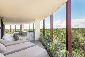 Terrace/patio - Lavish 3 BD Apartment with Private Pool (Tulum)