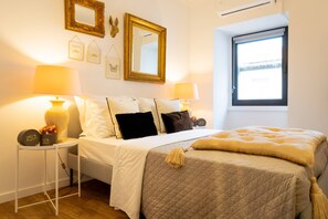 2 bedrooms, iron/ironing board, Internet, bed sheets - ESPAÇO CALHETA by Azores HomeMade (Ponta Delgada)