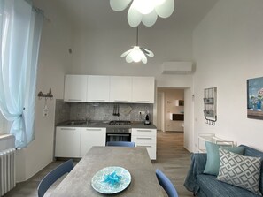 Interior - 5 bed places with parking space - ROSS2S-Rif. Ross2S (San Vincenzo)