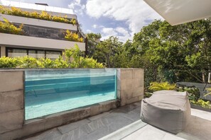 Nicht klassifiziertes Bild, 4 von 40, Schaltfläche