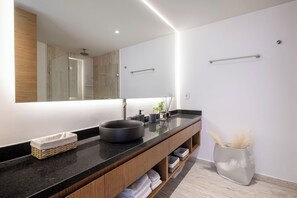 Hair dryer - New loft in the middle of the mayan jungle! (Tulum)