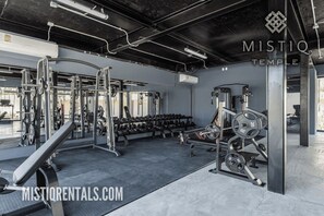 Fitness facility - Astonishing Loft with gym, cowork and pool access (Tulum)